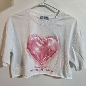 Aelfric Eden White Graphic Tee with Pink Heart